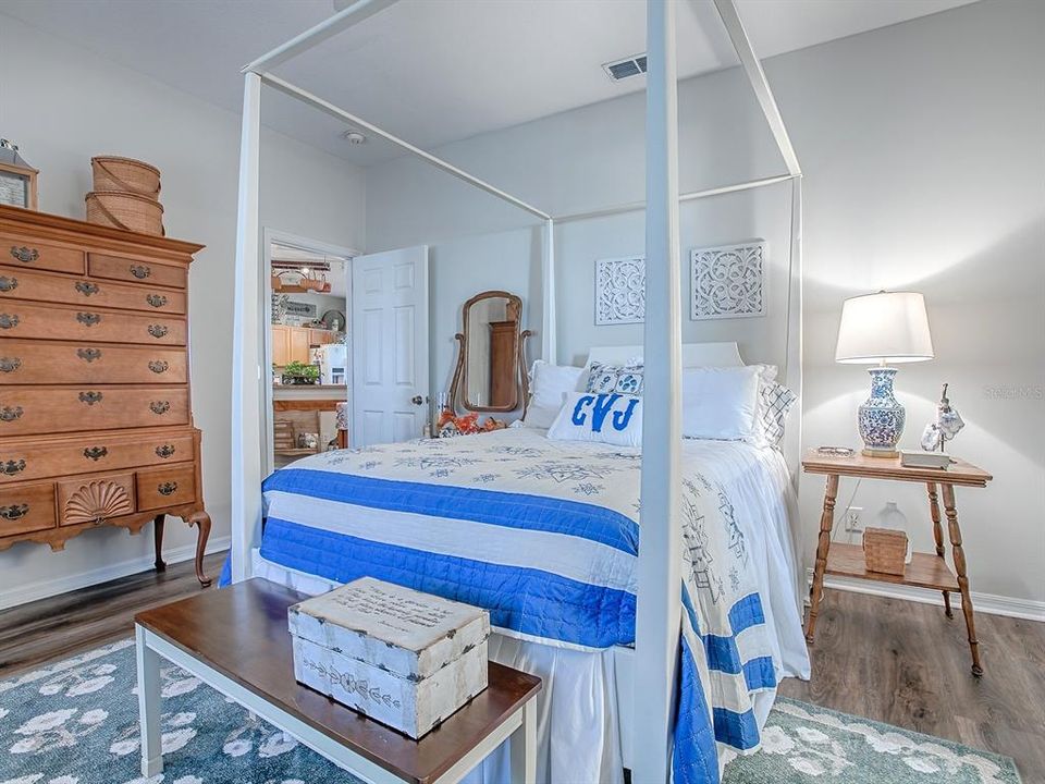 待售: $349,900 (3 贝兹, 2 浴室, 1636 平方英尺)