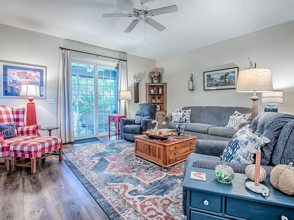 待售: $349,900 (3 贝兹, 2 浴室, 1636 平方英尺)