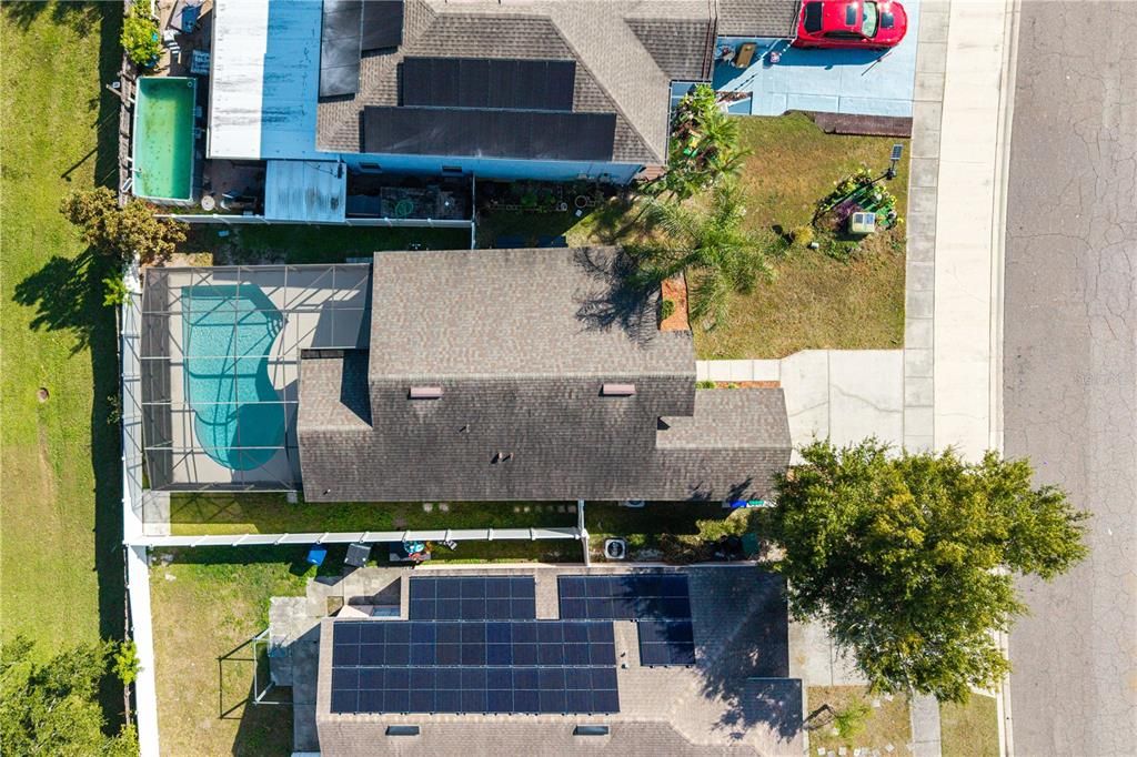 For Rent: $2,400 (3 beds, 2 baths, 1229 Square Feet)