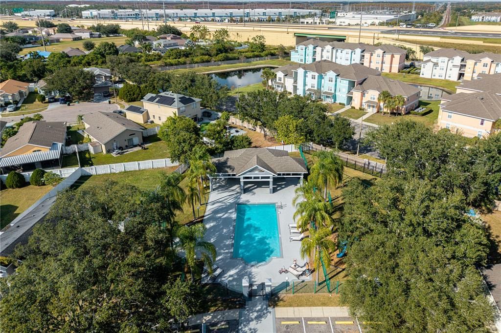 For Rent: $2,400 (3 beds, 2 baths, 1229 Square Feet)