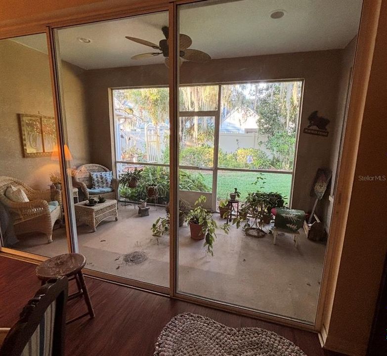 На продажу: $345,000 (2 спален, 2 ванн, 1676 Квадратных фут)