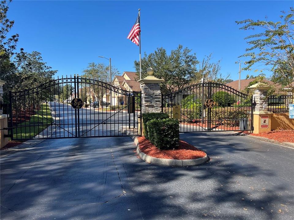 На продажу: $345,000 (2 спален, 2 ванн, 1676 Квадратных фут)