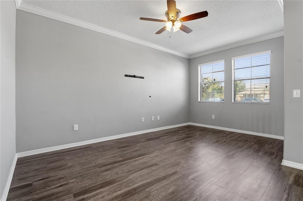 出租: $1,900 (3 贝兹, 2 浴室, 1649 平方英尺)