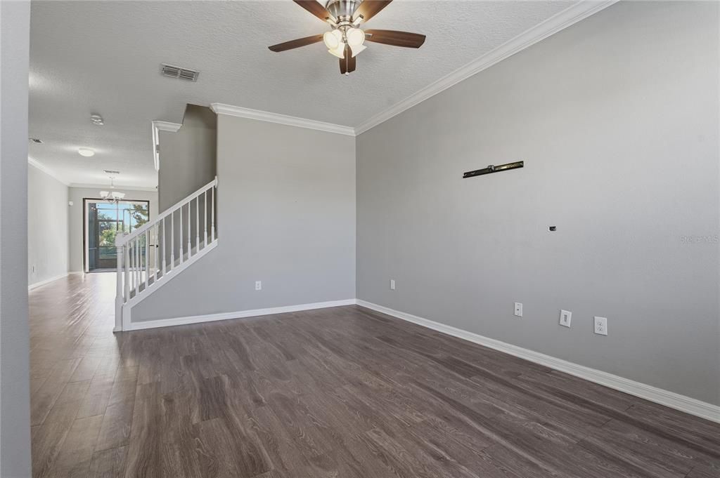 出租: $1,900 (3 贝兹, 2 浴室, 1649 平方英尺)