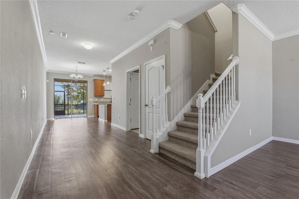 出租: $1,900 (3 贝兹, 2 浴室, 1649 平方英尺)