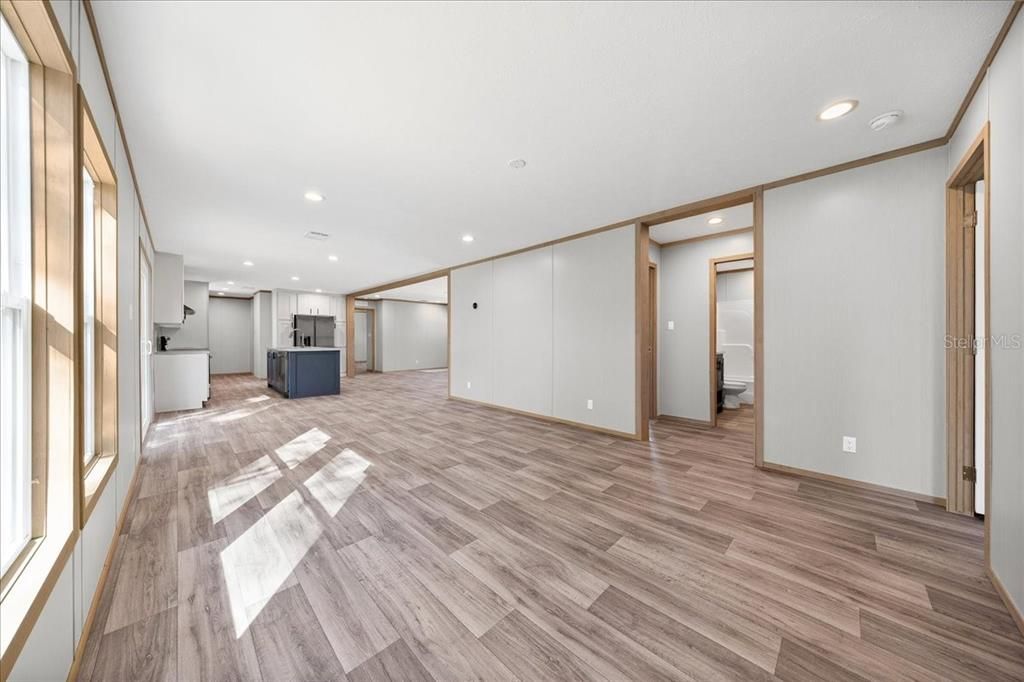 Active With Contract: $245,000 (4 beds, 2 baths, 1791 Square Feet)