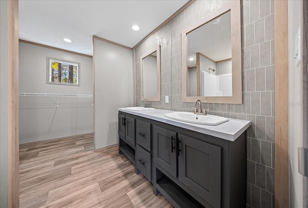 Active With Contract: $245,000 (4 beds, 2 baths, 1791 Square Feet)