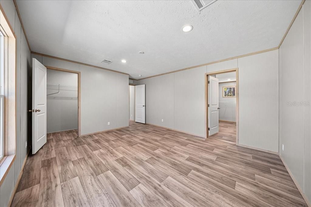 Active With Contract: $245,000 (4 beds, 2 baths, 1791 Square Feet)