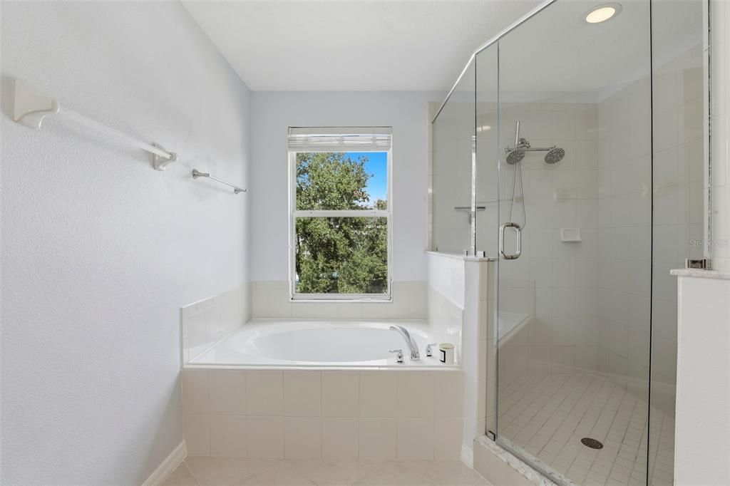 For Sale: $649,000 (4 beds, 2 baths, 2645 Square Feet)