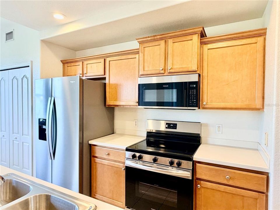 En Renta: $2,150 (2 camas, 2 baños, 1226 Pies cuadrados)