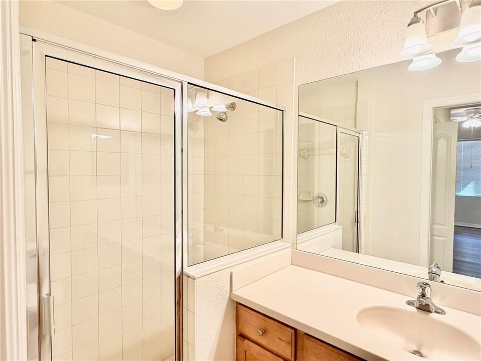 En Renta: $2,150 (2 camas, 2 baños, 1226 Pies cuadrados)