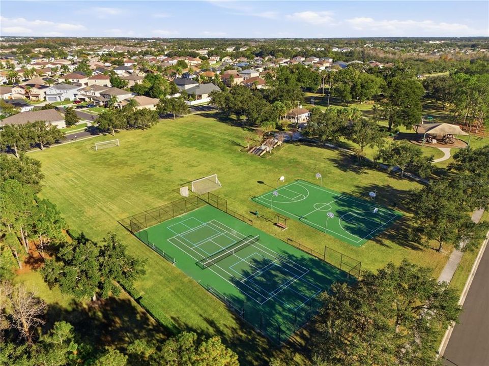 For Rent: $2,650 (3 beds, 2 baths, 1923 Square Feet)