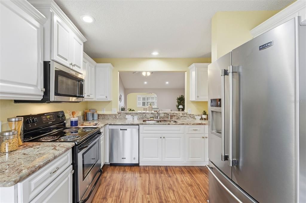 待售: $359,900 (3 贝兹, 2 浴室, 1636 平方英尺)