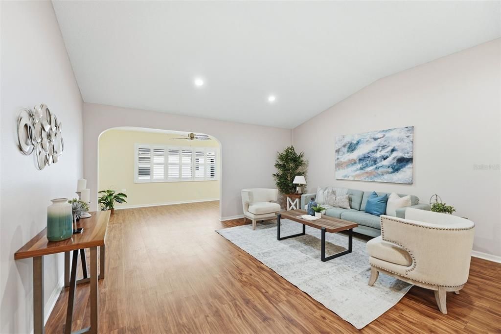 待售: $359,900 (3 贝兹, 2 浴室, 1636 平方英尺)