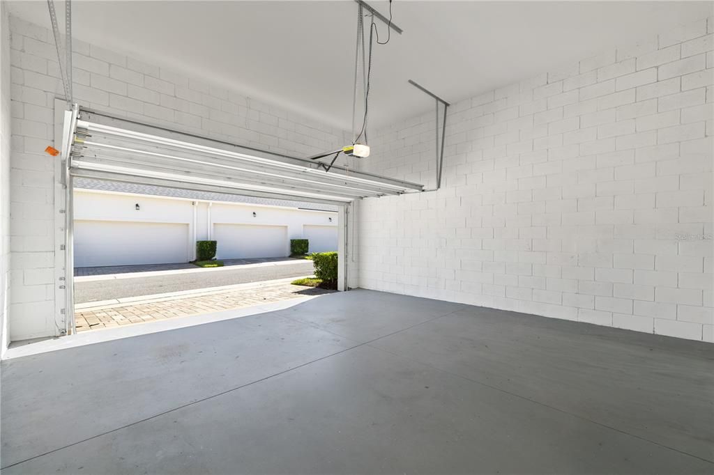 For Rent: $2,850 (3 beds, 2 baths, 1768 Square Feet)