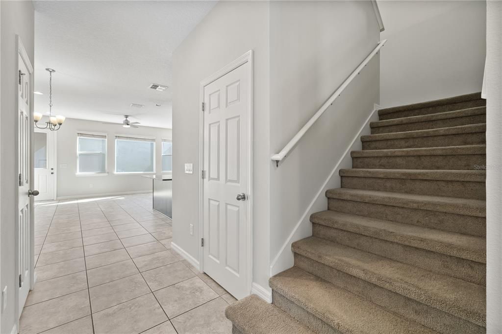 For Rent: $2,850 (3 beds, 2 baths, 1768 Square Feet)