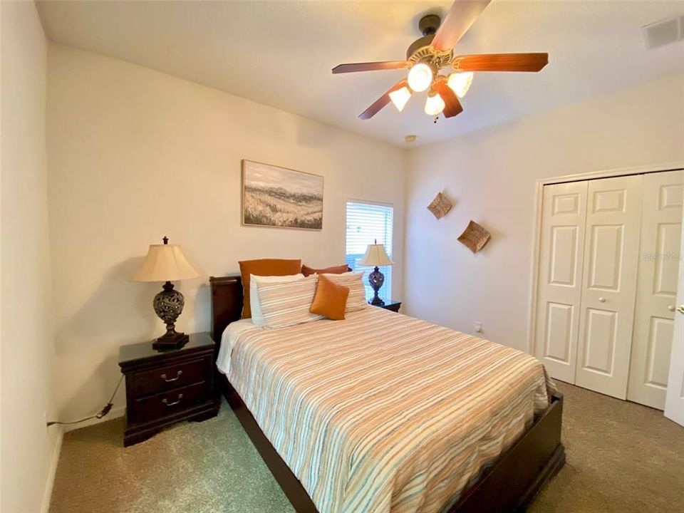 For Sale: $550,000 (7 beds, 6 baths, 2904 Square Feet)