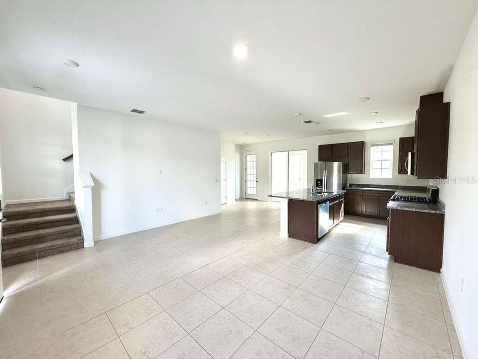 En Renta: $4,150 (3 camas, 2 baños, 1638 Pies cuadrados)