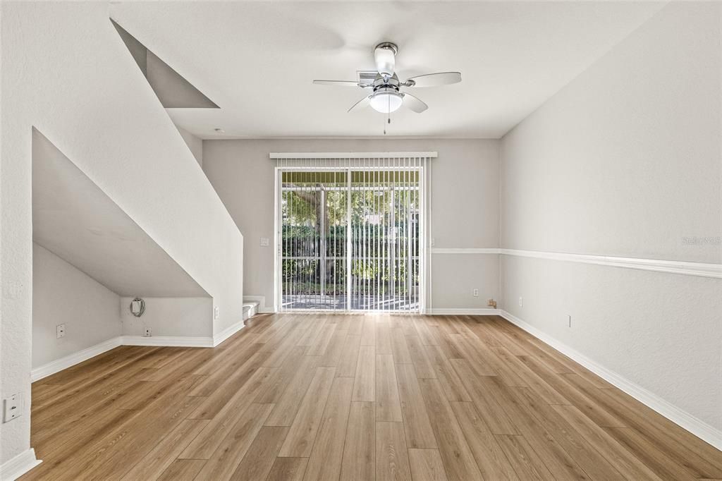 For Rent: $1,850 (2 beds, 2 baths, 1340 Square Feet)