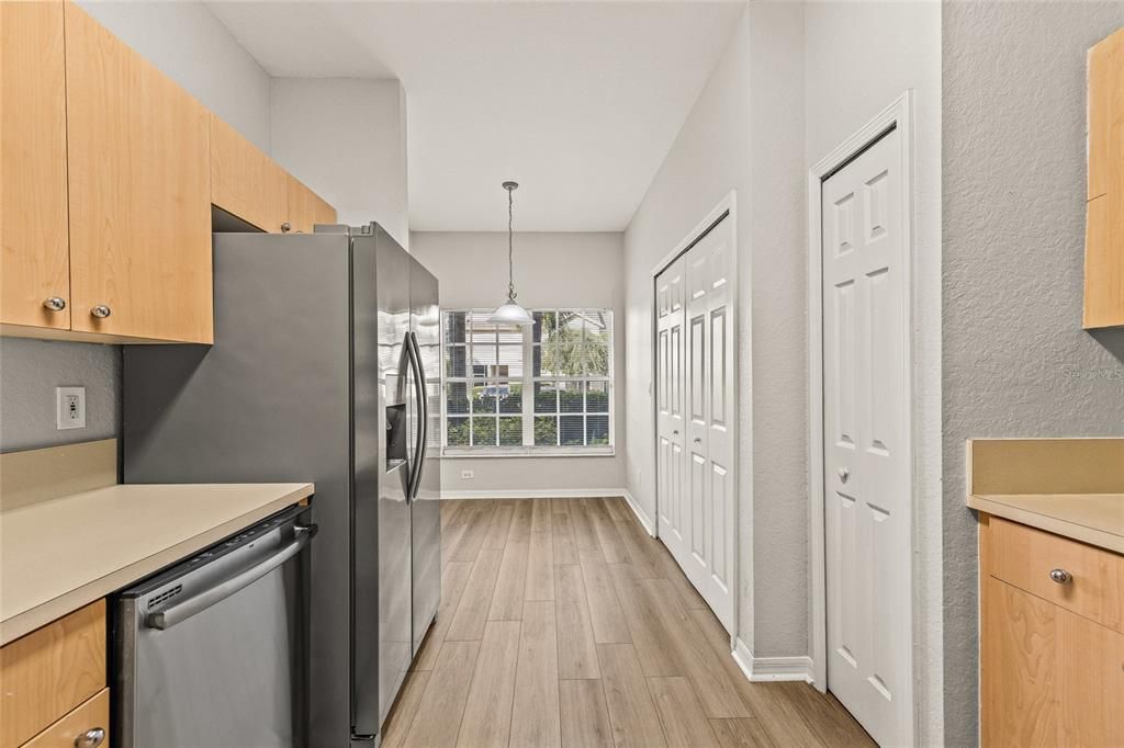 For Rent: $1,850 (2 beds, 2 baths, 1340 Square Feet)