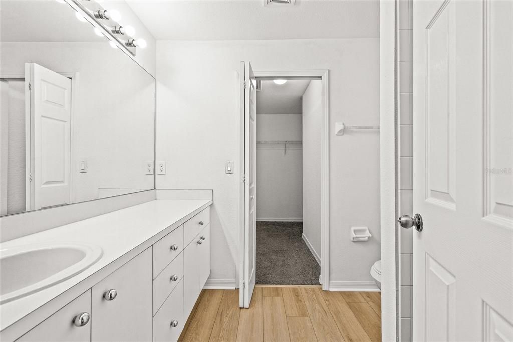 For Rent: $1,850 (2 beds, 2 baths, 1340 Square Feet)