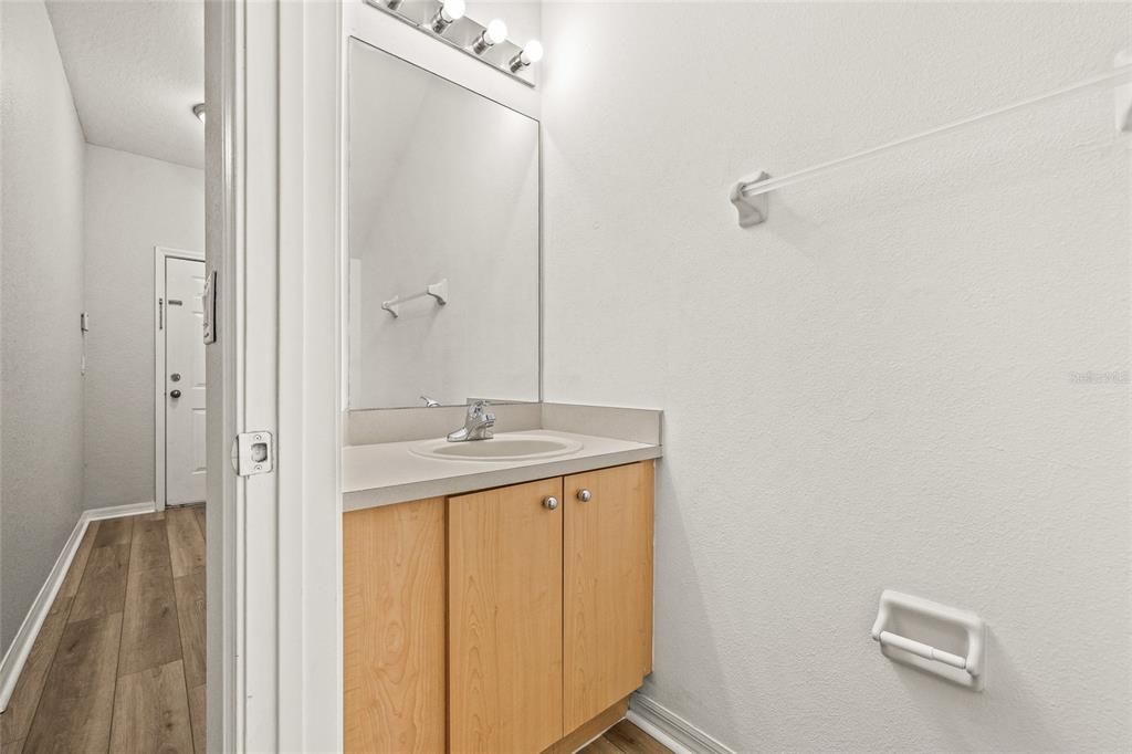 For Rent: $1,850 (2 beds, 2 baths, 1340 Square Feet)