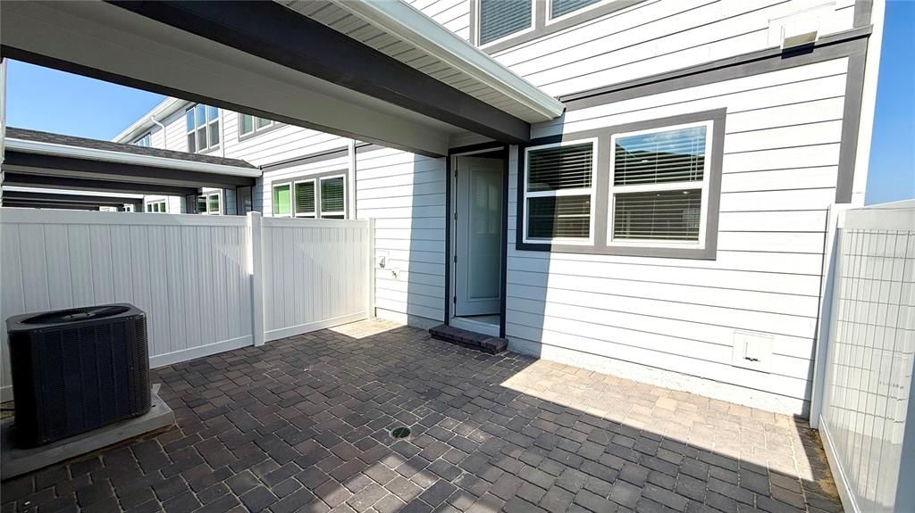 出租: $2,475 (3 贝兹, 2 浴室, 1652 平方英尺)