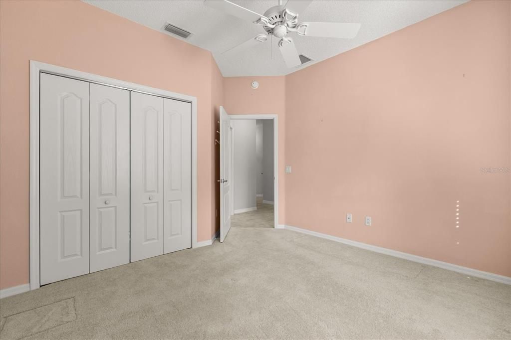 For Sale: $389,000 (3 beds, 2 baths, 1655 Square Feet)