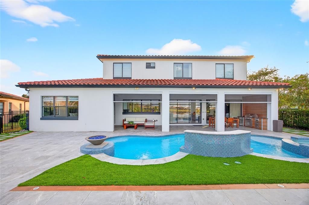 For Sale: $2,050,000 (5 beds, 5 baths, 4418 Square Feet)