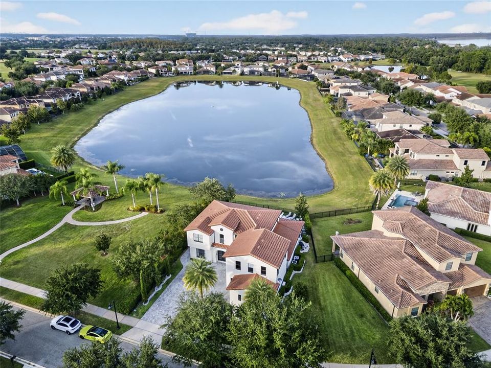 For Sale: $2,050,000 (5 beds, 5 baths, 4418 Square Feet)