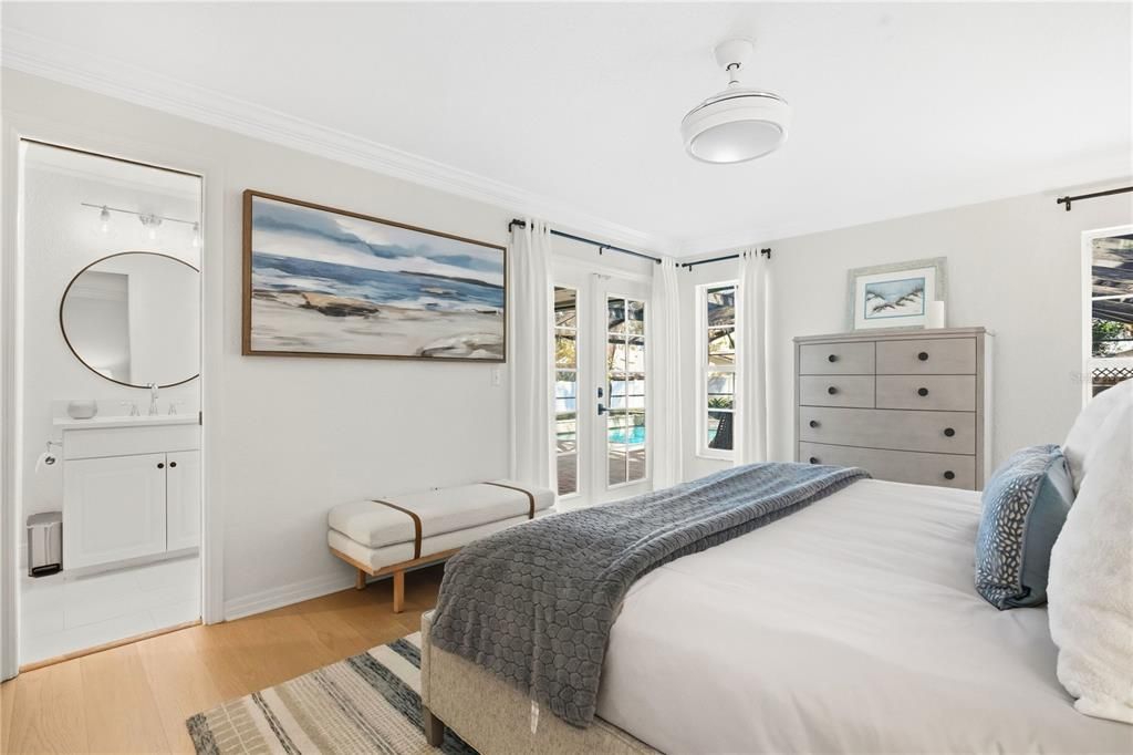 Activo con contrato: $945,000 (3 camas, 2 baños, 2095 Pies cuadrados)