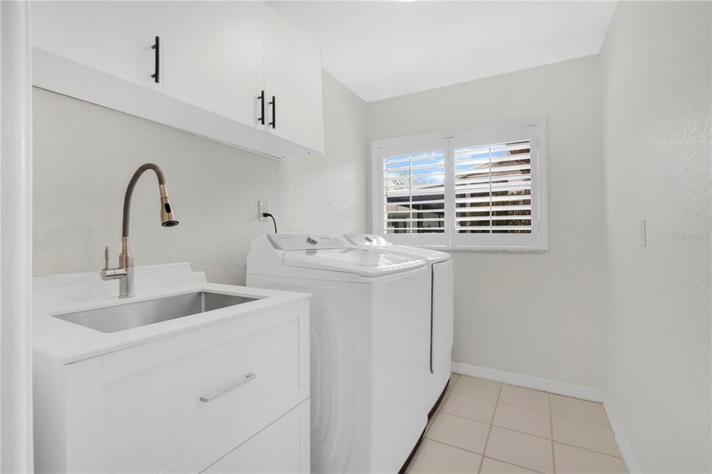 Activo con contrato: $945,000 (3 camas, 2 baños, 2095 Pies cuadrados)