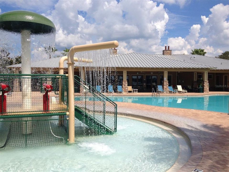 出租: $2,100 (3 贝兹, 2 浴室, 1666 平方英尺)