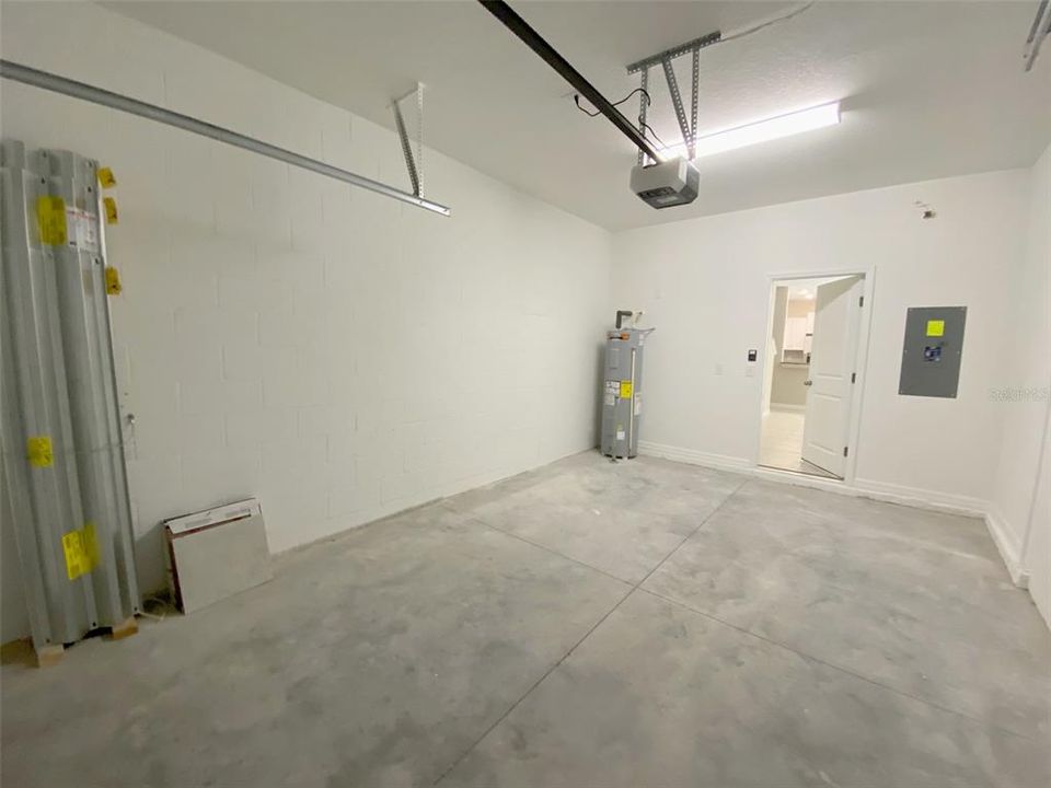 出租: $2,100 (3 贝兹, 2 浴室, 1666 平方英尺)