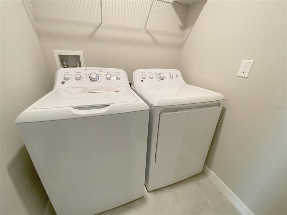 出租: $2,100 (3 贝兹, 2 浴室, 1666 平方英尺)