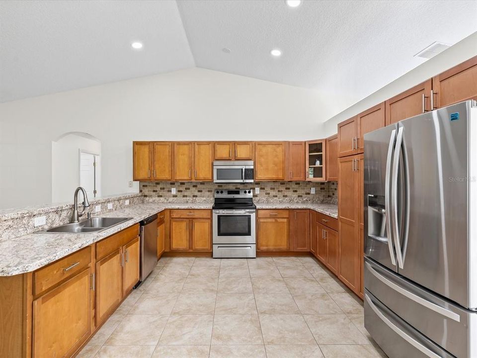 For Sale: $339,000 (3 beds, 2 baths, 1802 Square Feet)