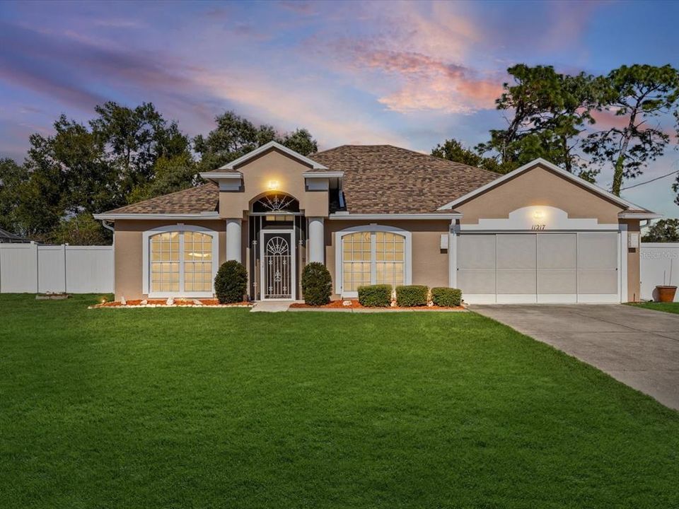 For Sale: $339,000 (3 beds, 2 baths, 1802 Square Feet)