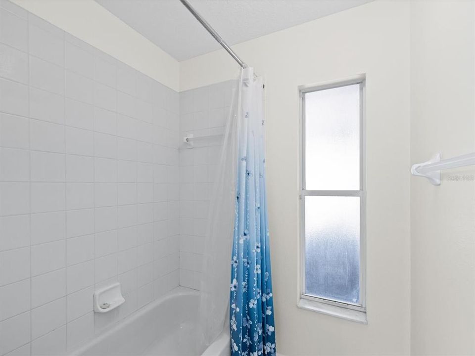 For Sale: $339,000 (3 beds, 2 baths, 1802 Square Feet)