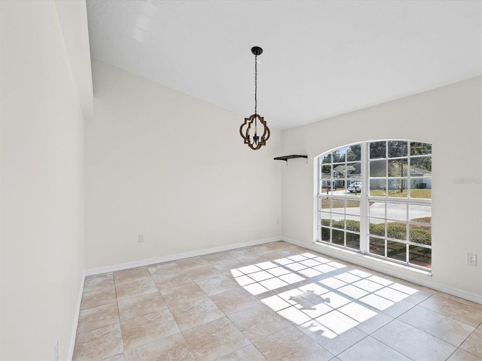 For Sale: $339,000 (3 beds, 2 baths, 1802 Square Feet)