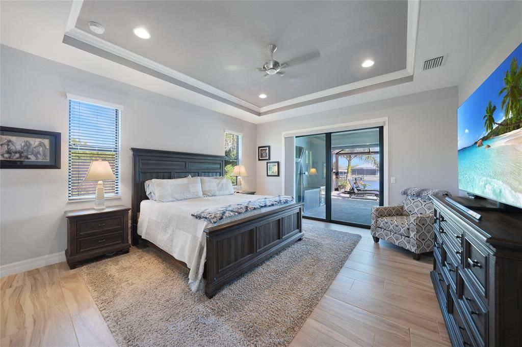 En Venta: $789,000 (3 camas, 2 baños, 1947 Pies cuadrados)