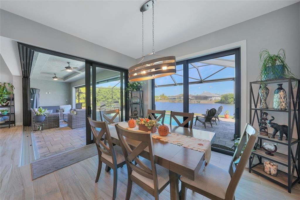 En Venta: $789,000 (3 camas, 2 baños, 1947 Pies cuadrados)