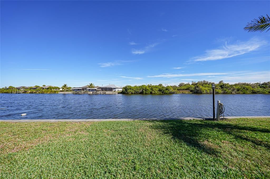 En Venta: $789,000 (3 camas, 2 baños, 1947 Pies cuadrados)