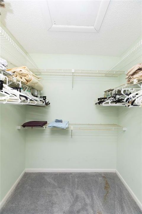 For Sale: $198,000 (2 beds, 2 baths, 1162 Square Feet)