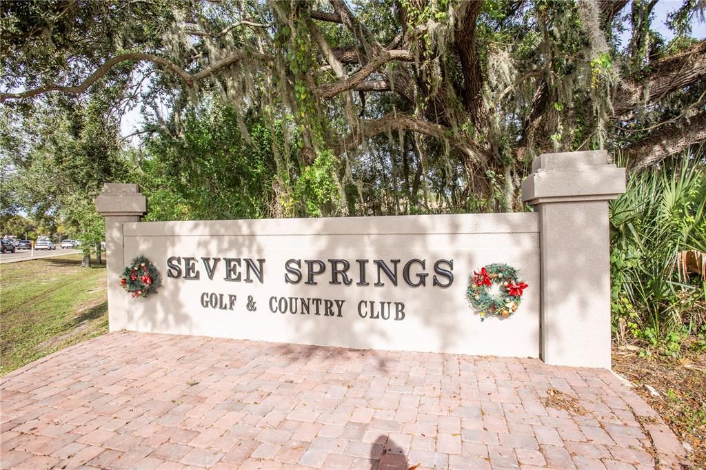 For Sale: $198,000 (2 beds, 2 baths, 1162 Square Feet)