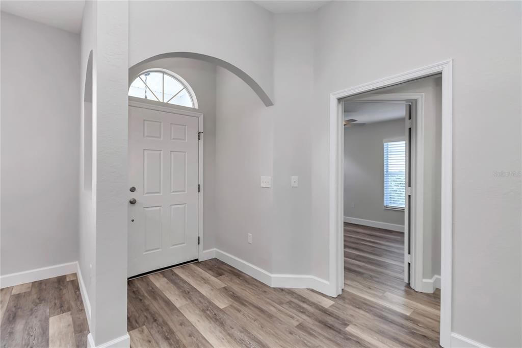 For Sale: $359,900 (3 beds, 2 baths, 1548 Square Feet)