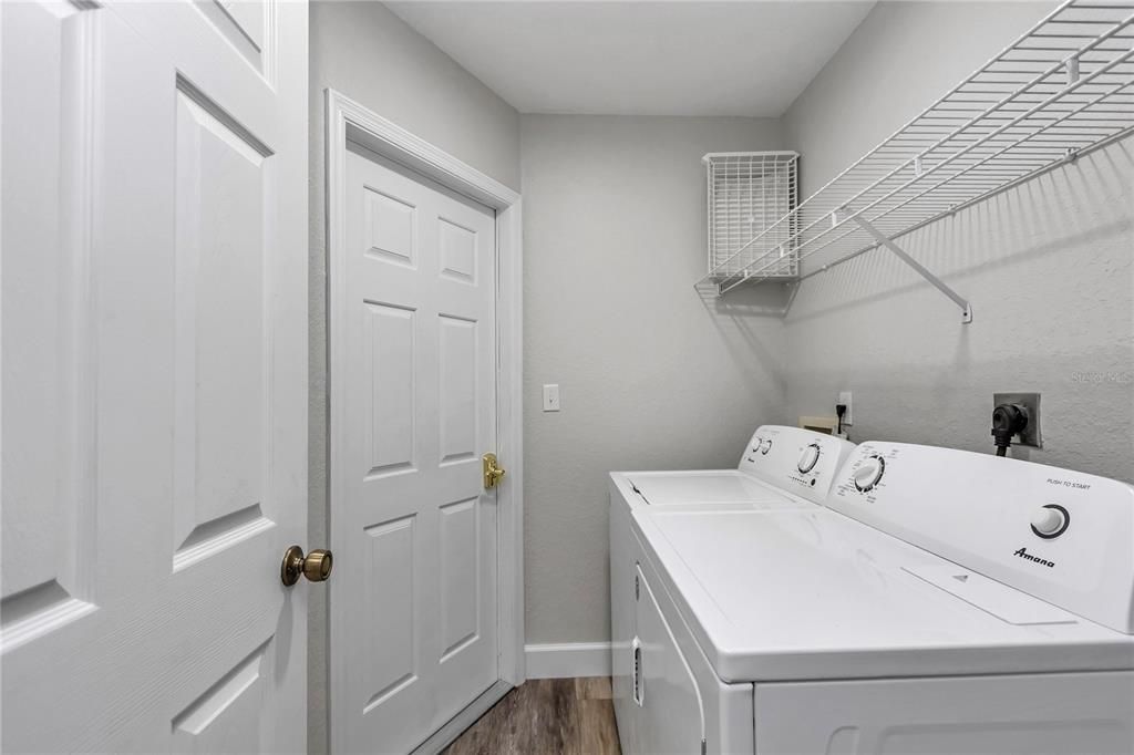 For Sale: $359,900 (3 beds, 2 baths, 1548 Square Feet)