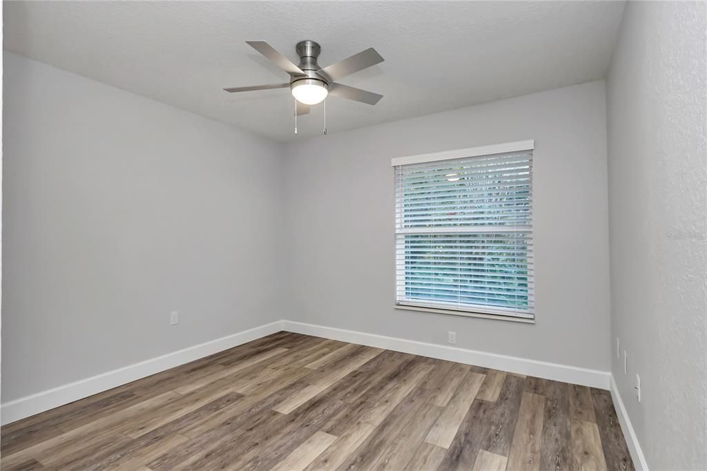 For Sale: $359,900 (3 beds, 2 baths, 1548 Square Feet)