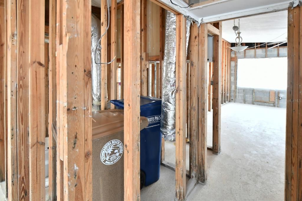 For Sale: $325,000 (2 beds, 0 baths, 1170 Square Feet)