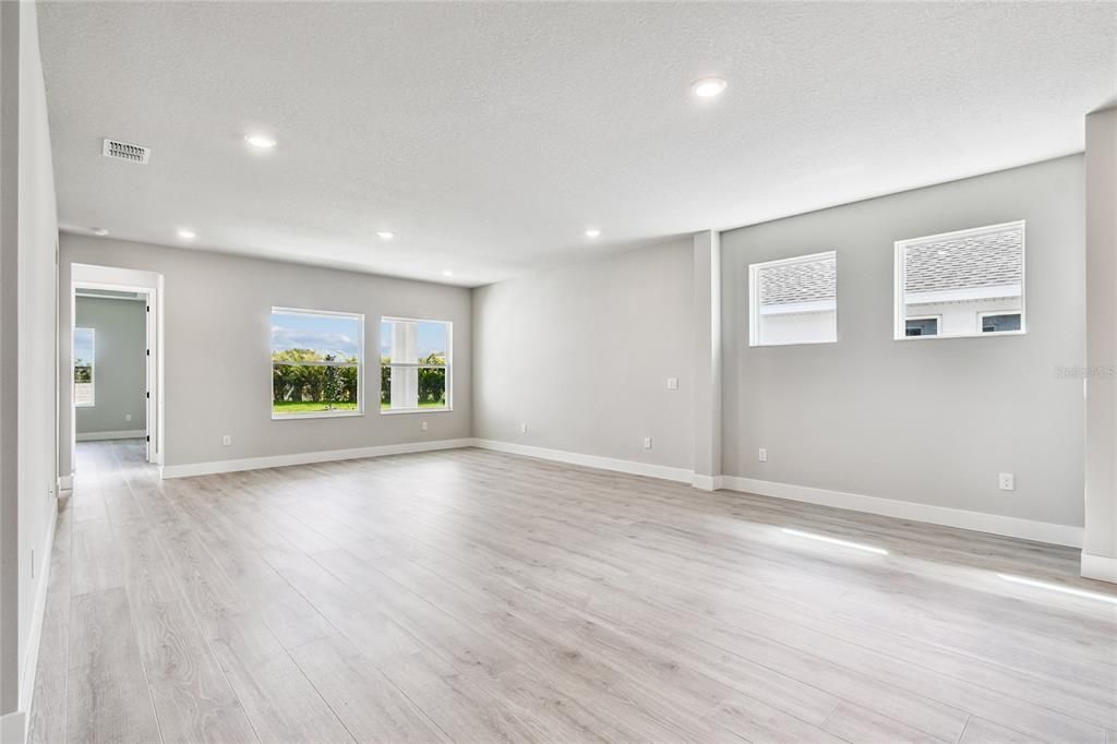 待售: $524,990 (4 贝兹, 3 浴室, 2255 平方英尺)