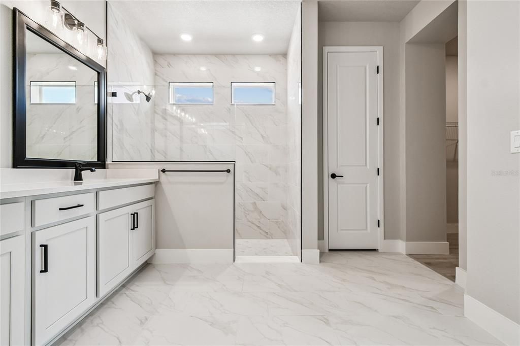 待售: $524,990 (4 贝兹, 3 浴室, 2255 平方英尺)